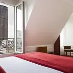 Hotel Timhotel Tour Montparnasse 3*