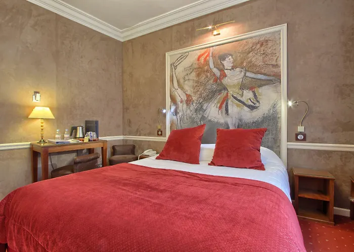Отель Timhotel Tour Montparnasse
