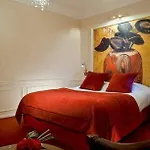 Timhotel Tour Montparnasse 3*