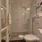 Timhotel Tour Montparnasse 3* פריז