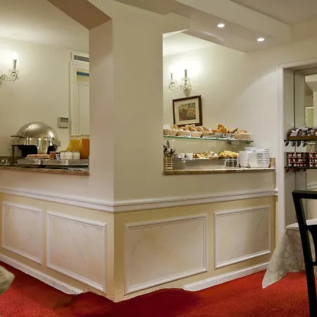 Hotel Timhotel Tour Montparnasse
