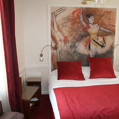 Hotel Timhotel Tour Montparnasse 3*