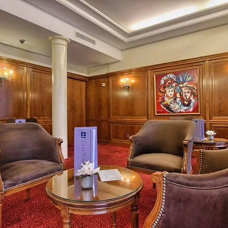Hotel Timhotel Tour Montparnasse