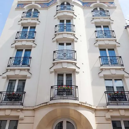 Hotel Timhotel Tour Montparnasse Paris