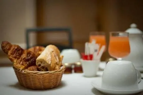 酒店 蒙巴纳斯大厦提姆酒店