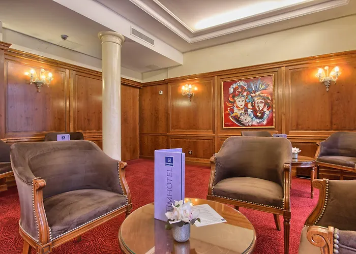 Timhotel Tour Montparnasse París