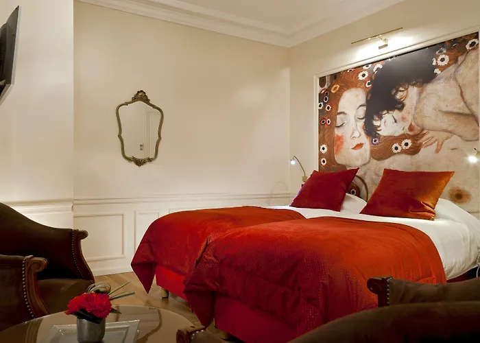 蒙巴纳斯大厦提姆酒店 酒店